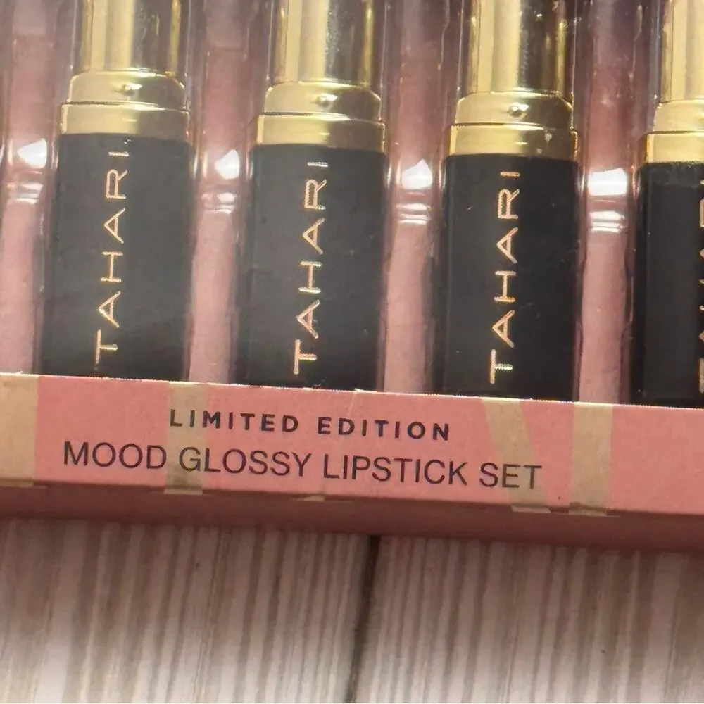 Tahari Limited Edition Mood Glossy Lipstick Set - Pink and Red Shades